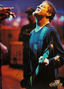 thekumachan_jason_newstead_autograph_98-1