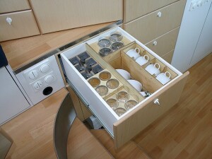 garbage_house7
