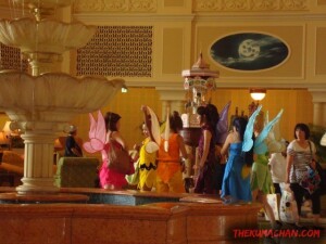 thekumachan_tokyo_disneyland_2011-9