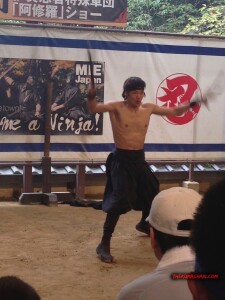 thekumachan_Ninja_show_Mie_Japan-2