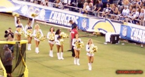 thekumachan_San_Diego_Chargers_Cheerleaders-4