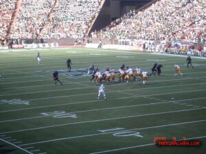 thekumachan_USC-UH_football_game-19