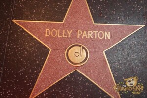 thekumachan_2016_Dolly_Parton_star