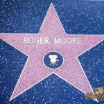 thekumachan_2016_Roger_Moore_star