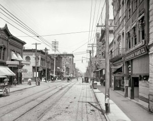 thekumachan_100_year_old_USA_photos-28