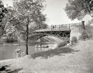 thekumachan_100_year_old_USA_photos-30