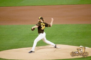 thekumachan_san_diego_padres_game-06