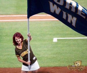 thekumachan_san_diego_padres_game-72