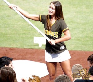 thekumachan_san_diego_padres_game-73